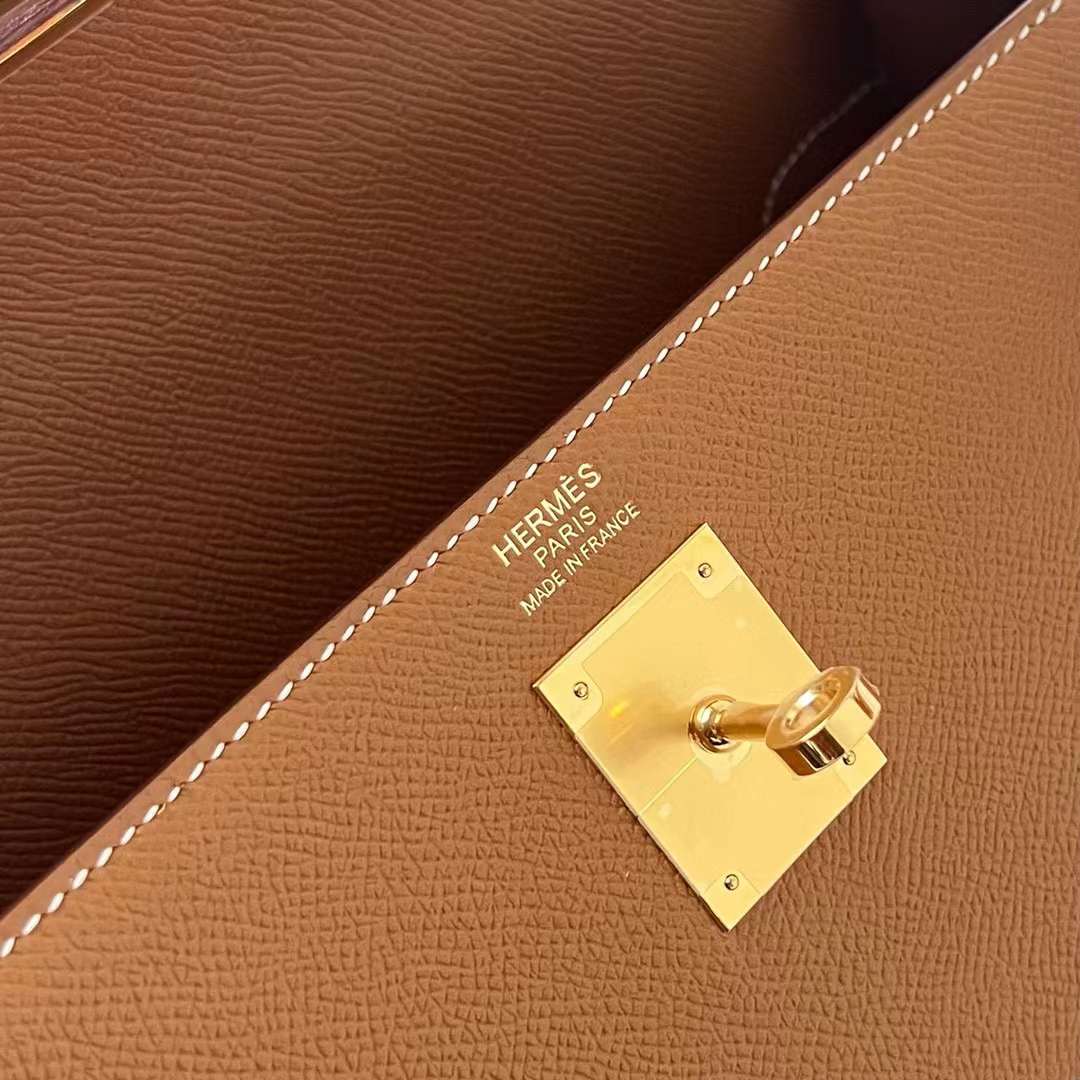 Hermès（爱马仕）Kelly 凯莉包 Epsom 进口德国手掌纹皮 Ck37 金棕色 金扣 32cm 全手工蜡线缝制 Ghw