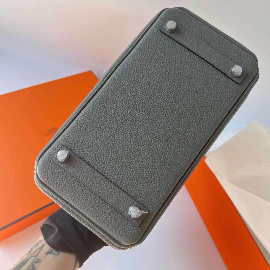 Hermès（爱马仕）Birkin 铂金包 Togo 进口顶级小牛皮 0L 积雨云灰 Gris Meyer 银扣 25cm 全手工蜡线缝 Phw