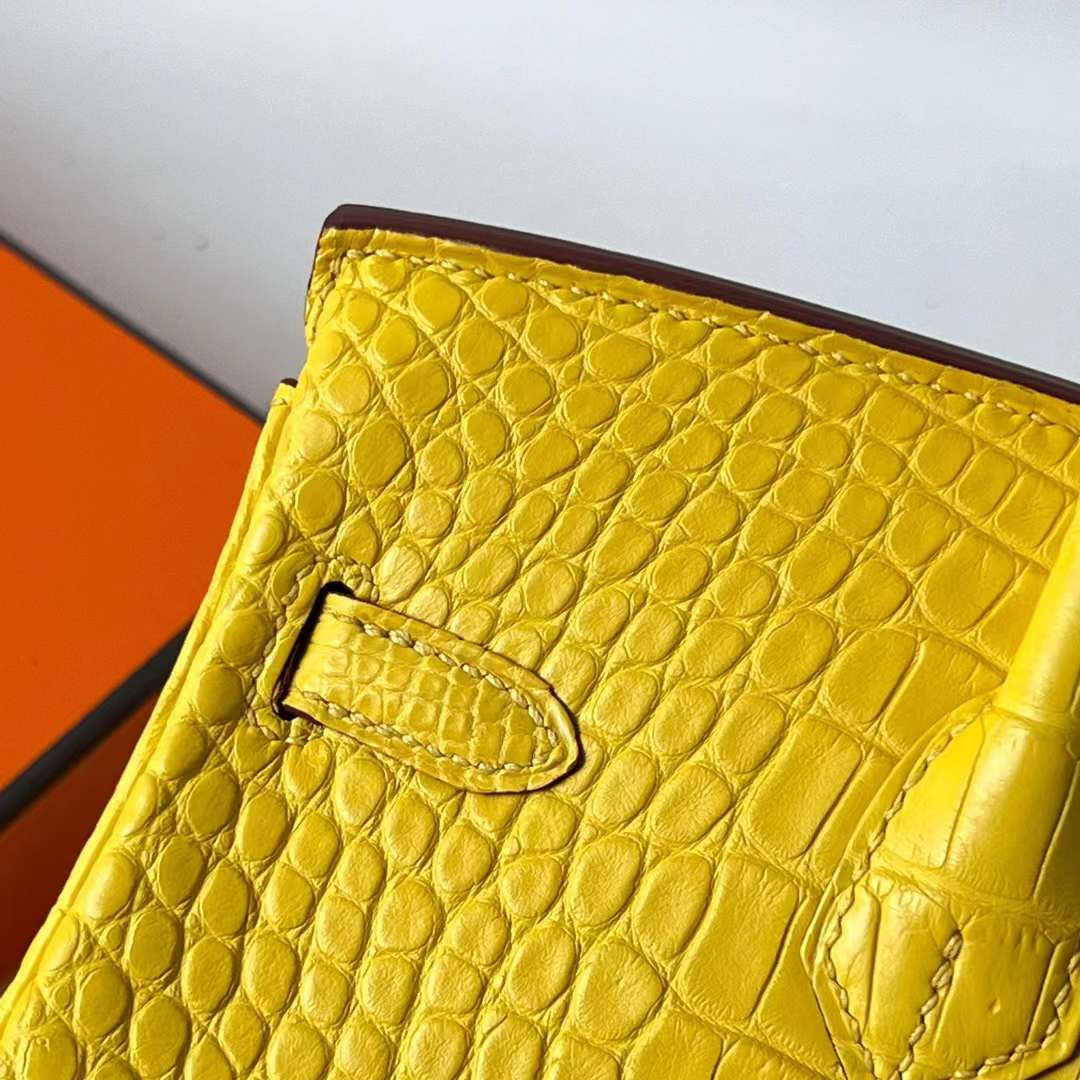 Hermès（爱马仕）Birkin 铂金包 雾面美洲鳄鱼皮 matte alligator crocodile M9 金盏花黄 金扣 25cm 全手工蜡线缝 Ghw
