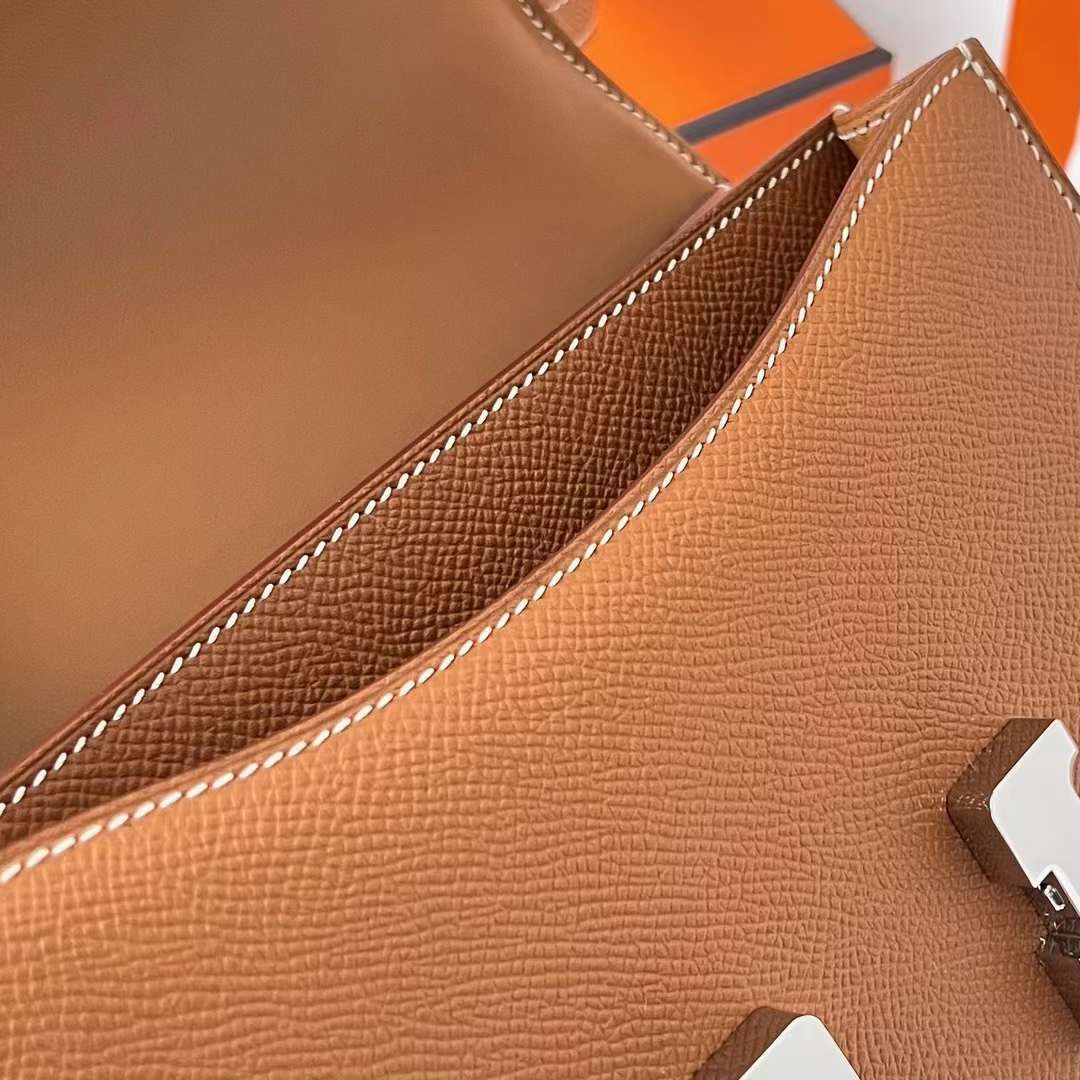 Hermès（爱马仕）Constance 空姐包 Epsom Ck37 金棕色 Gold 银扣 19cm 全手工蜡线缝 Phw