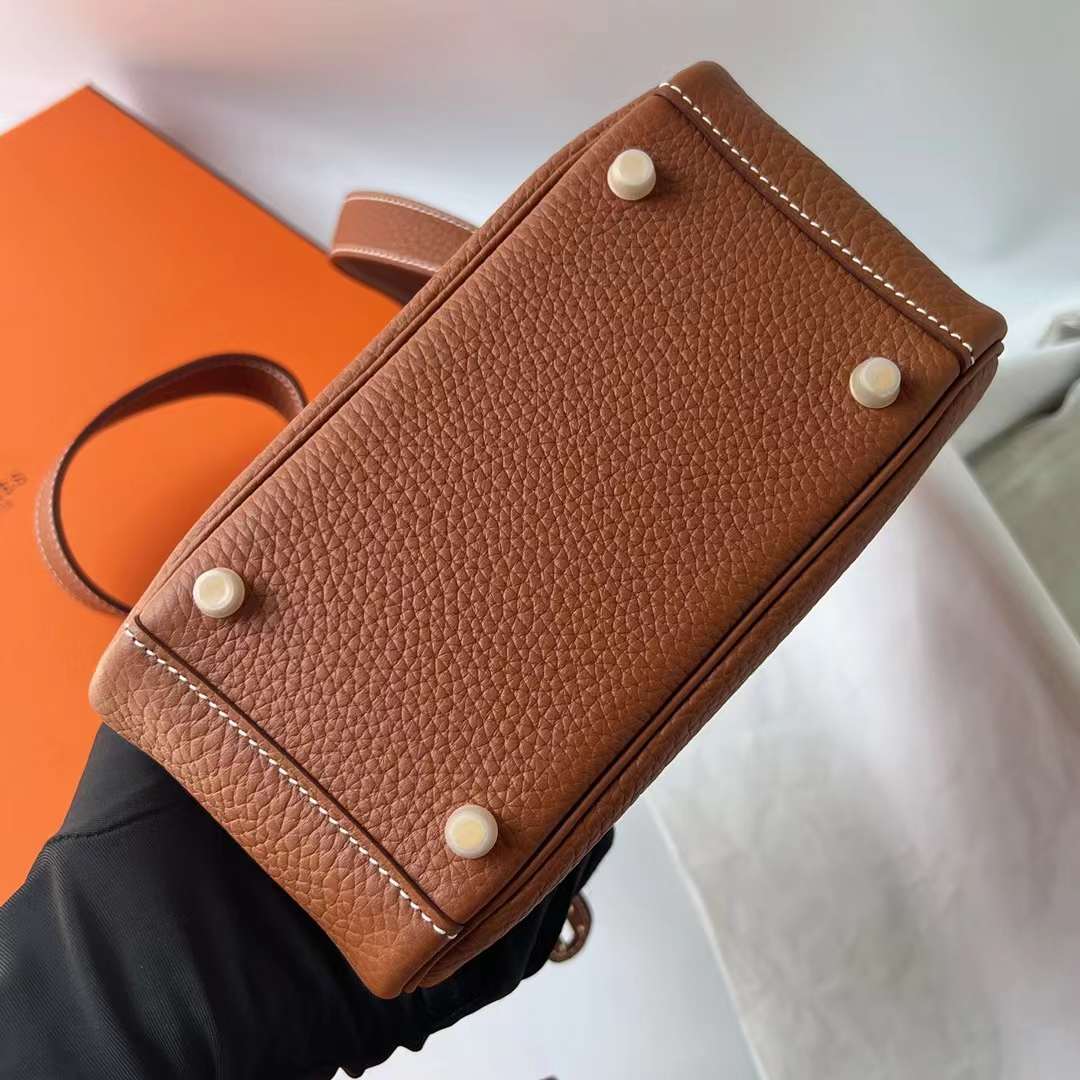 Hermès（爱马仕）Mini Lindy 迷你琳迪 Clemence 进口大牛皮 Ck37 金棕色 金扣 19cm 全手工蜡线缝 Ghw