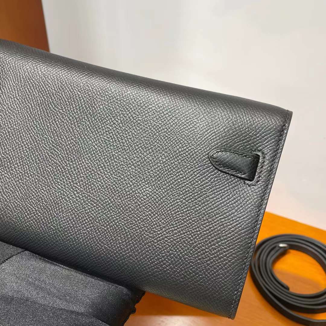 Hermès（爱马仕）Kelly to go epsom ck89 黑色 银扣 20cm 全手工蜡线缝 phw