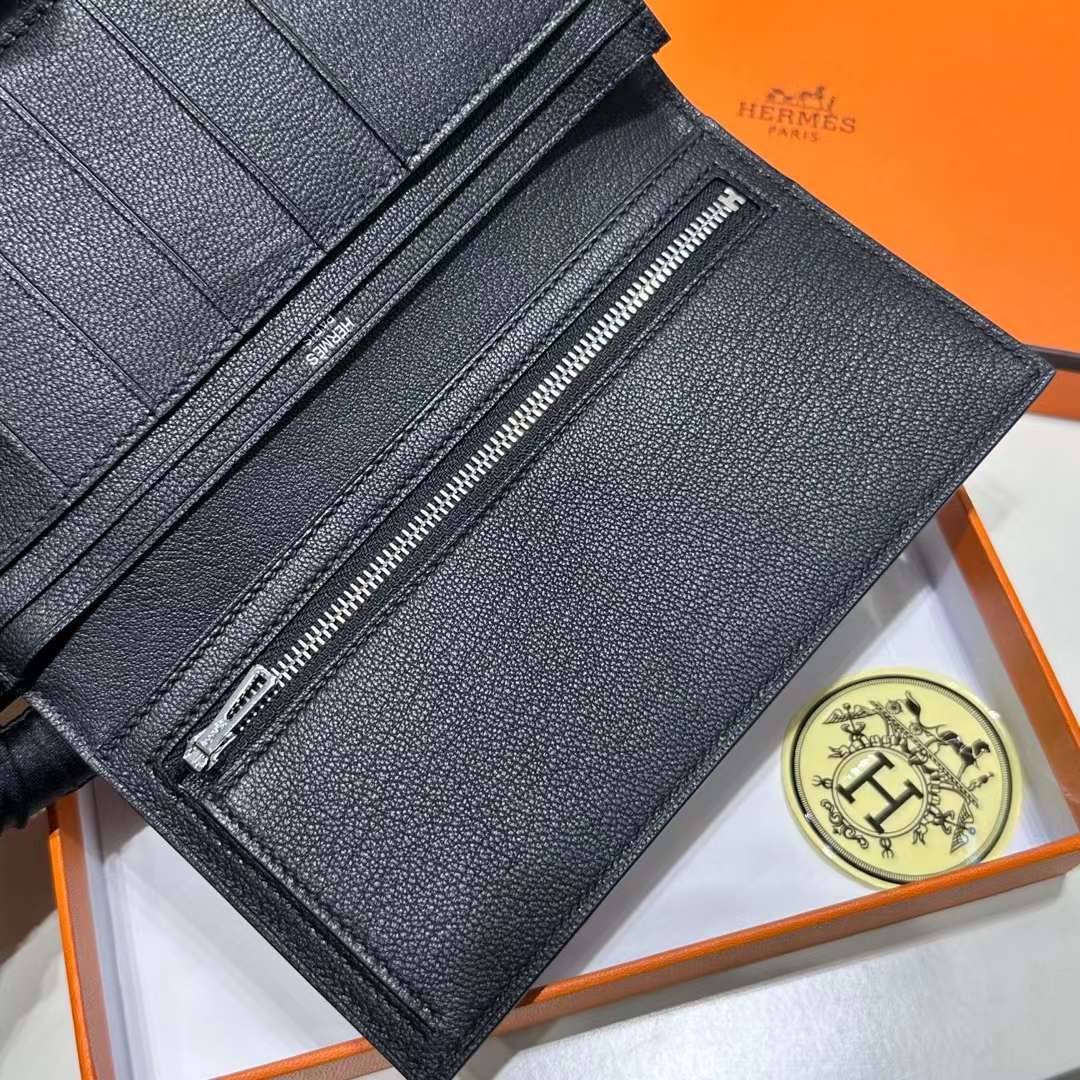 Hermès（爱马仕）Bearn Long 雾面美洲鳄鱼皮 Ck89 黑色 Noir 银扣 一级工艺 全手工蜡线缝 Phw