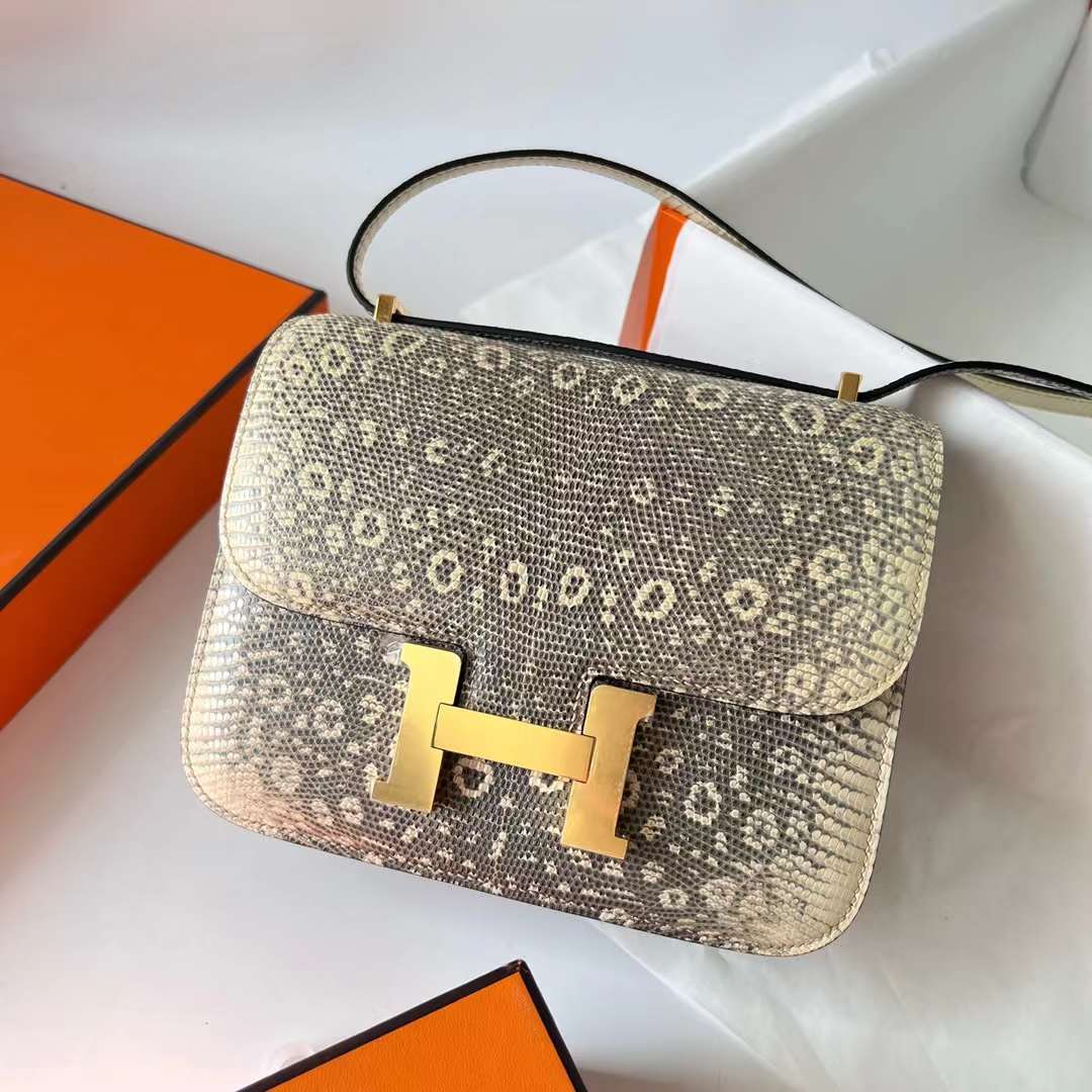 Hermès（爱马仕）Constance 空姐包 Lizard 进口蜥蜴皮 自然色 金扣 19cm 全手工蜡线缝 Ghw