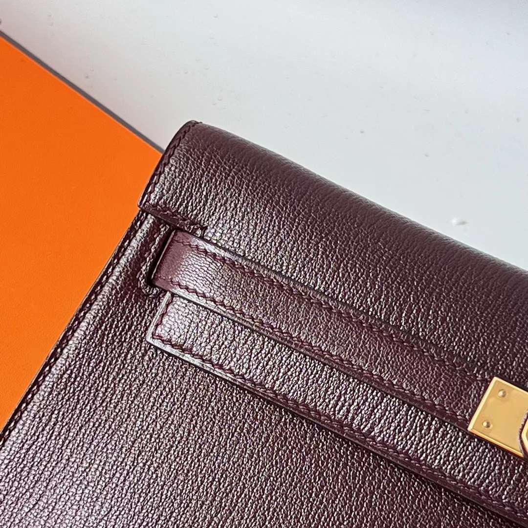 Hermès（爱马仕）Kelly Elan Chevre 进口山羊皮 0G 马鞍红 金扣 27cm 全手工蜡线缝 Ghw