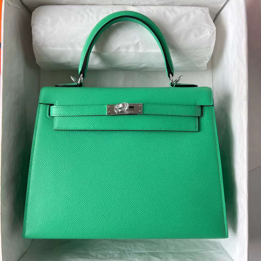Hermès（爱马仕）Kelly 凯莉包 Epsom 0Z 漫画绿 Vert Comics 银扣 25cm 全手工蜡线缝 Phw