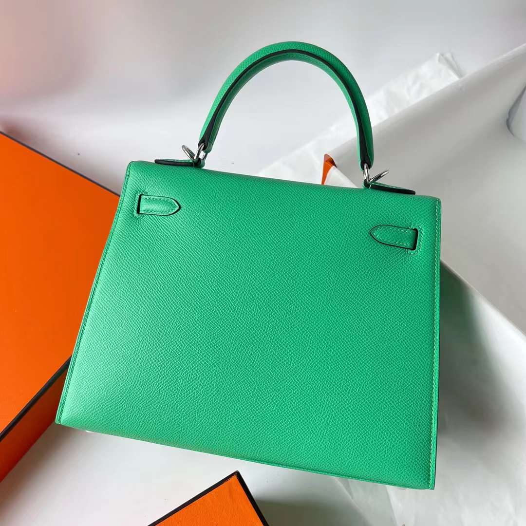Hermès（爱马仕）Kelly 凯莉包 Epsom 0Z 漫画绿 Vert Comics 银扣 25cm 全手工蜡线缝 Phw