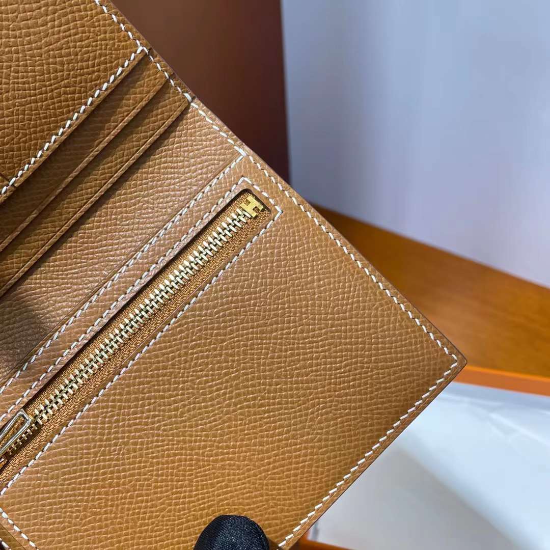 Hermès（爱马仕）Bearn 小H 短款钱包 Epsom Ck37 金棕色 金扣 全手工蜡线缝制