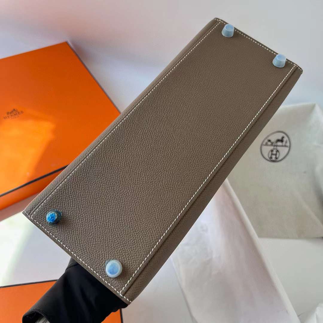 Hermès（爱马仕）Kelly 凯莉包 Epsom Ck18 大象灰 金扣 28cm 全手工蜡线缝 Ghw