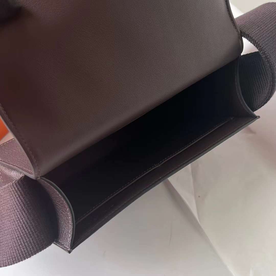 Hermès（爱马仕）Geta 木屐包 Chevre 进口山羊皮 0G 马鞍红 金扣 20cm 全手工蜡线缝制 Ghw