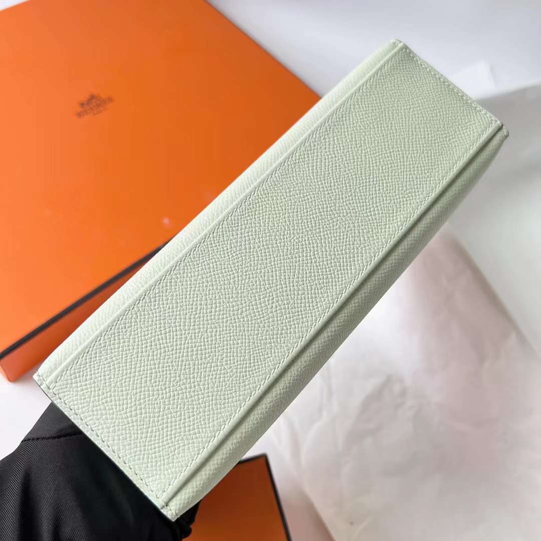 Hermès（爱马仕）Mini Kelly Pochette Epsom 0S 气泡绿 Vert Fizz 银扣 22cm 全手工蜡线缝 Phw