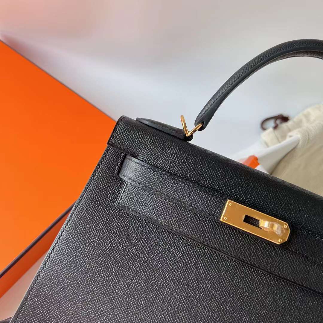 Hermès（爱马仕）Kelly 凯莉包 Epsom Ck89 黑色 Noir 金扣 28cm 全手工蜡线缝 Ghw