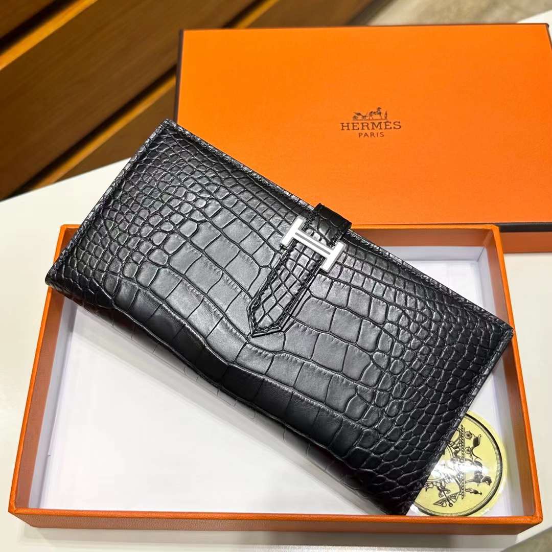 Hermès（爱马仕）Bearn Long 雾面美洲鳄鱼皮 Ck89 黑色 Noir 银扣 一级工艺 全手工蜡线缝 Phw