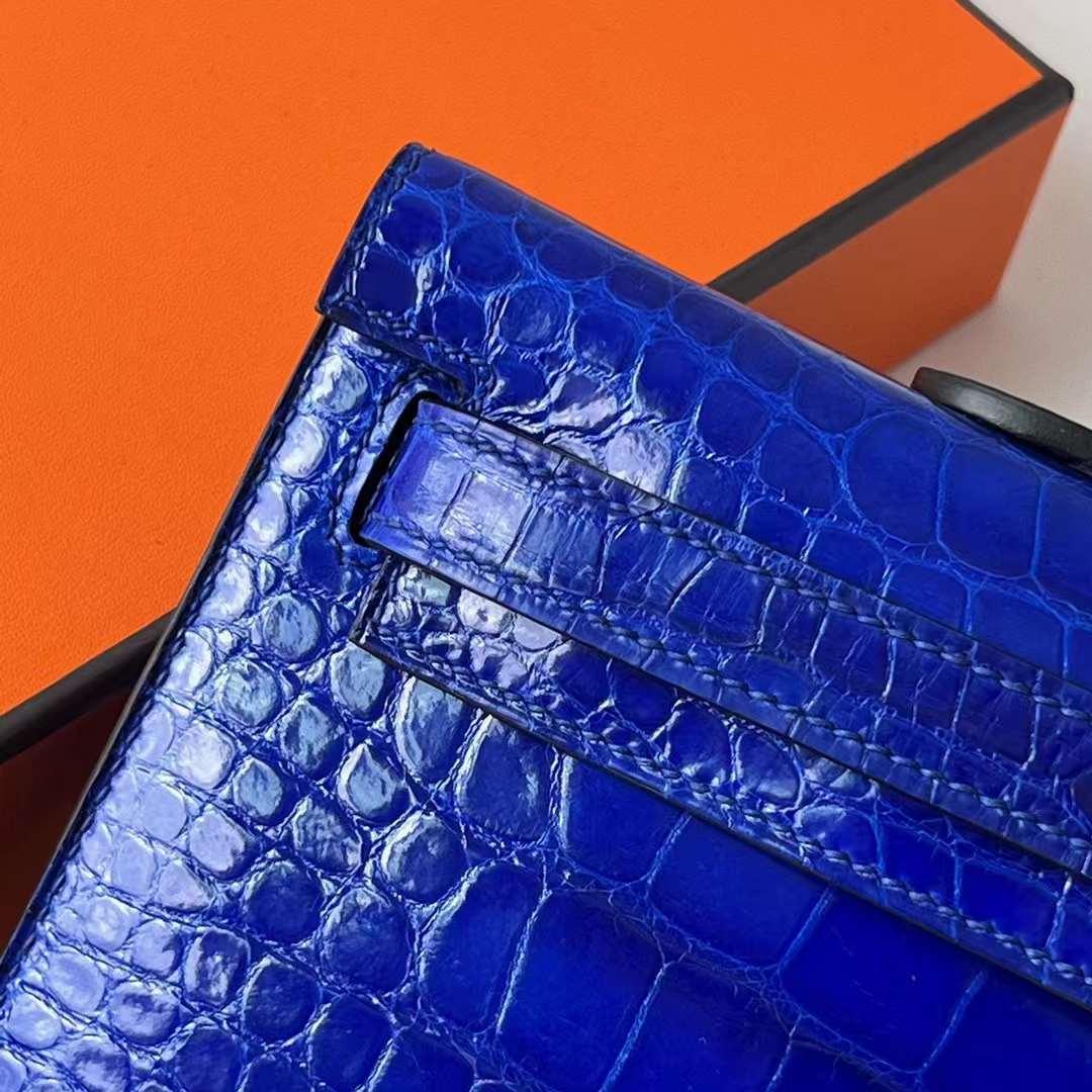 Hermès（爱马仕）Kelly cut 亮面倒v澳洲湾鳄 shiny porosus crocodile 7T 电光蓝 银扣 31cm 全手工蜡线缝 Phw