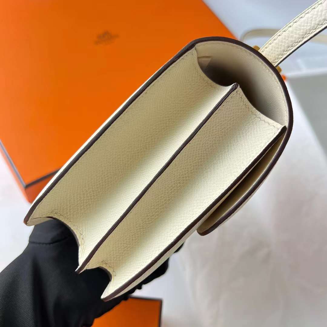 Hermès（爱马仕）Constance 空姐包 Epsom I2 奶油白 Nate 金扣 19cm 全手工蜡线缝 Ghw