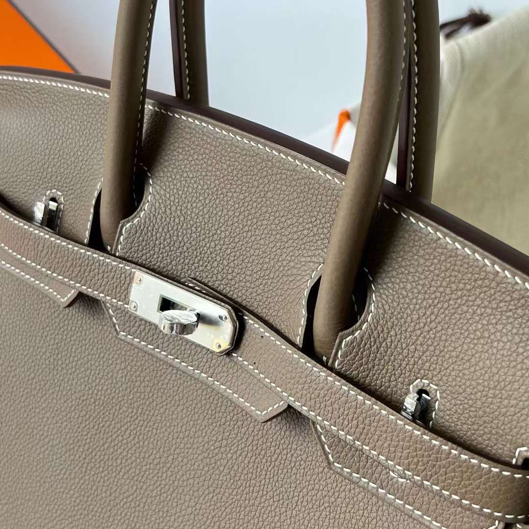 Hermès（爱马仕）Birkin 铂金包 Togo皮 进口顶级小牛皮 Ck18 大象灰 银扣 30cm 全手工蜡线缝 Phw