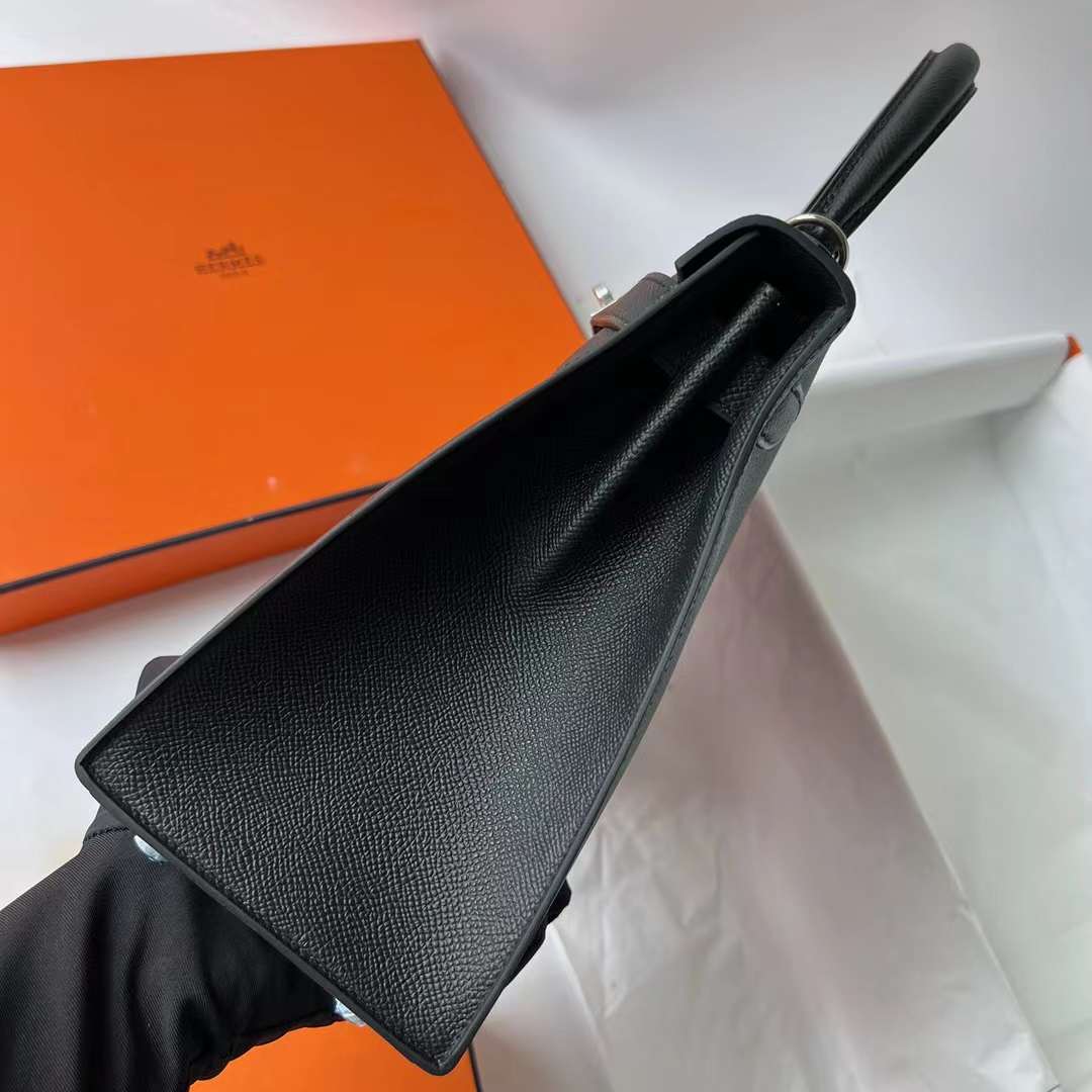 Hermès（爱马仕）Kelly 凯莉包 Epsom Ck89 黑色 Noir 银扣 28cm 全手工蜡线缝 Phw