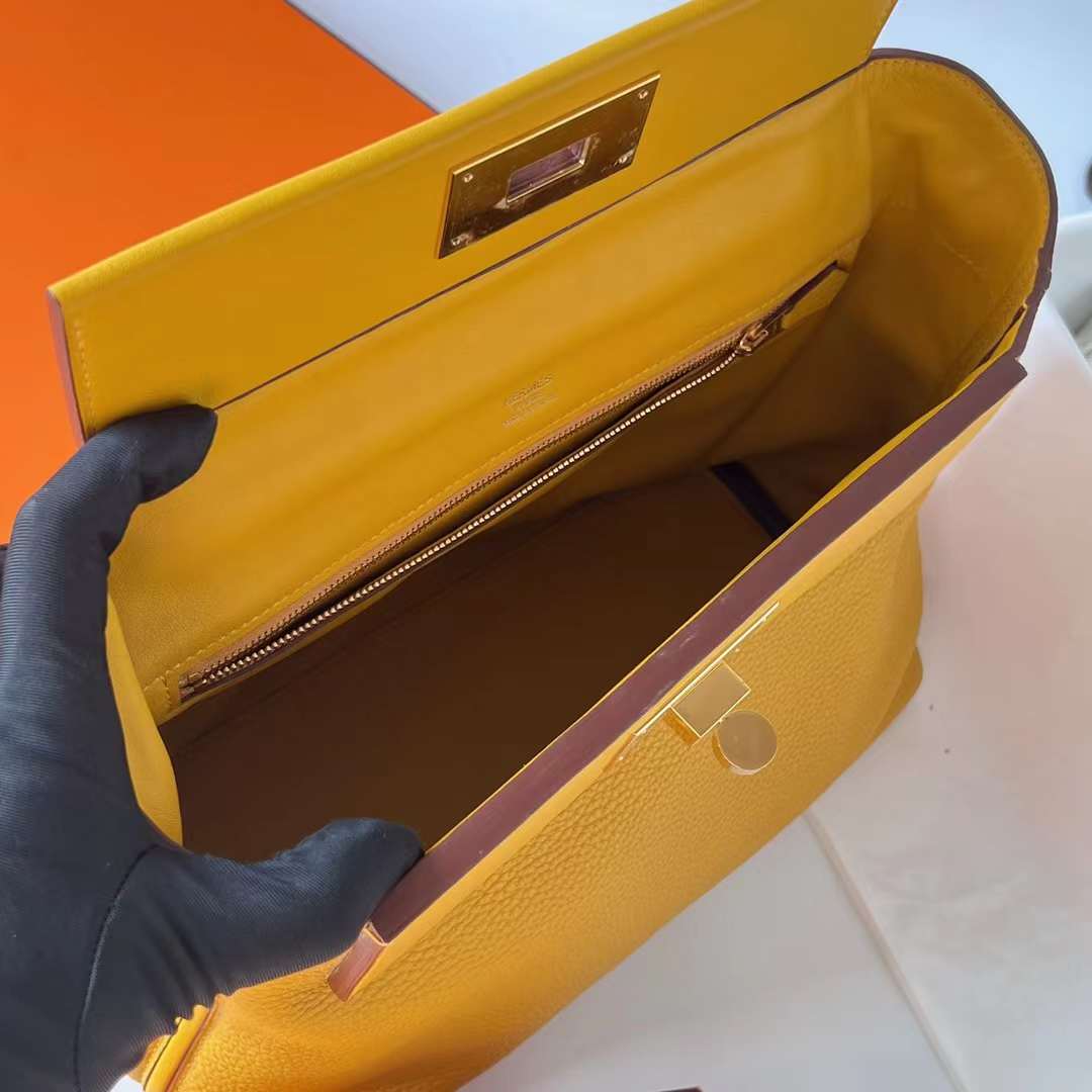 Hermès（爱马仕）Kelly 2424 Maurice 拼 Swift 9D 琥珀黄 金扣 29cm 全手工蜡线缝制 Ghw