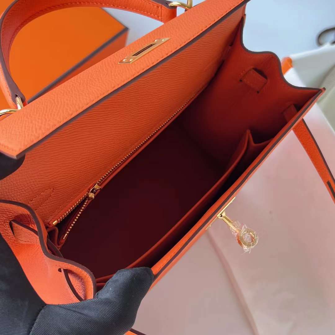 Hermès（爱马仕）Kelly 凯莉包 Epsom 进口手掌纹 Ck93 橙色 Orange 金扣 25cm 全手工蜡线缝 Ghw