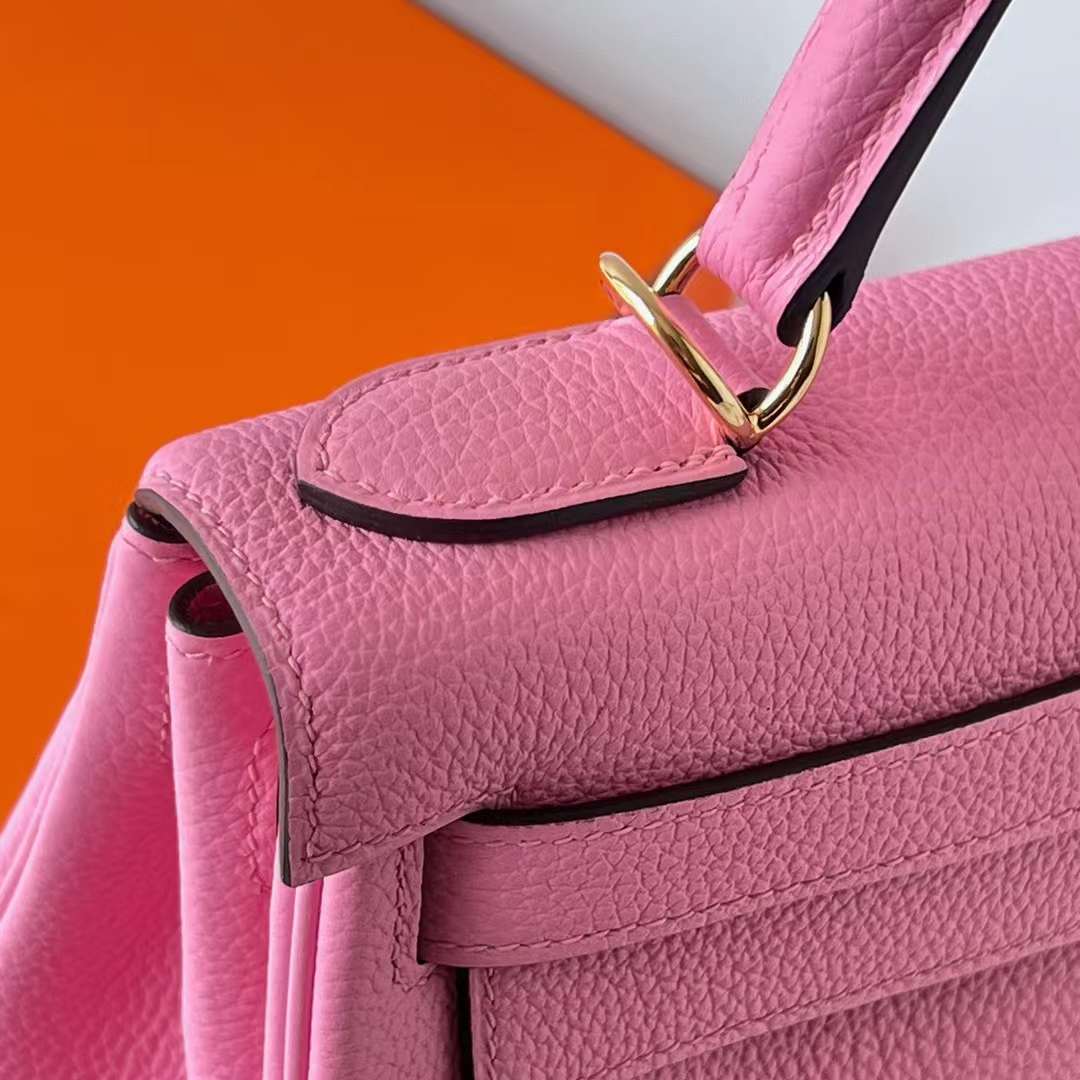 Hermès（爱马仕）Kelly 凯莉包 Togo皮 进口小牛皮 5P 樱花粉 金扣 28cm 全手工蜡线缝 Ghw
