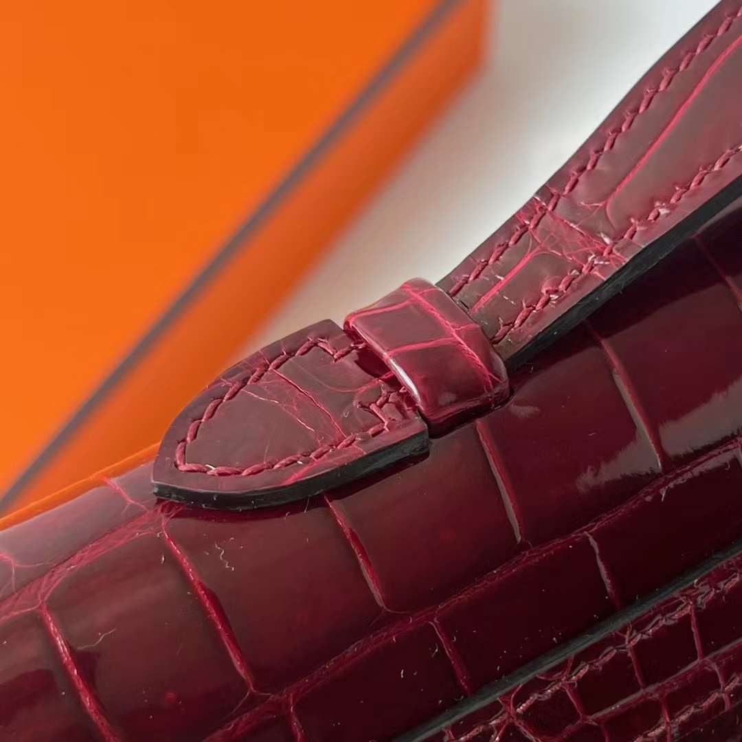 Hermès（爱马仕）Kelly cut 亮面倒v澳洲湾鳄 shiny porosus crocodile F5 勃艮第酒红 Bourgogne 金扣 31cm 全手工蜡线缝 Ghw