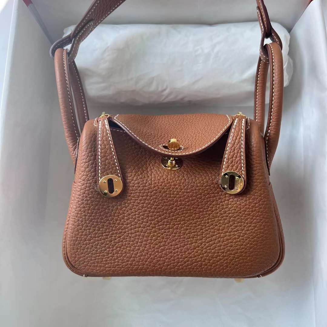 Hermès（爱马仕）Mini Lindy 迷你琳迪 Clemence 进口大牛皮 Ck37 金棕色 金扣 19cm 全手工蜡线缝 Ghw