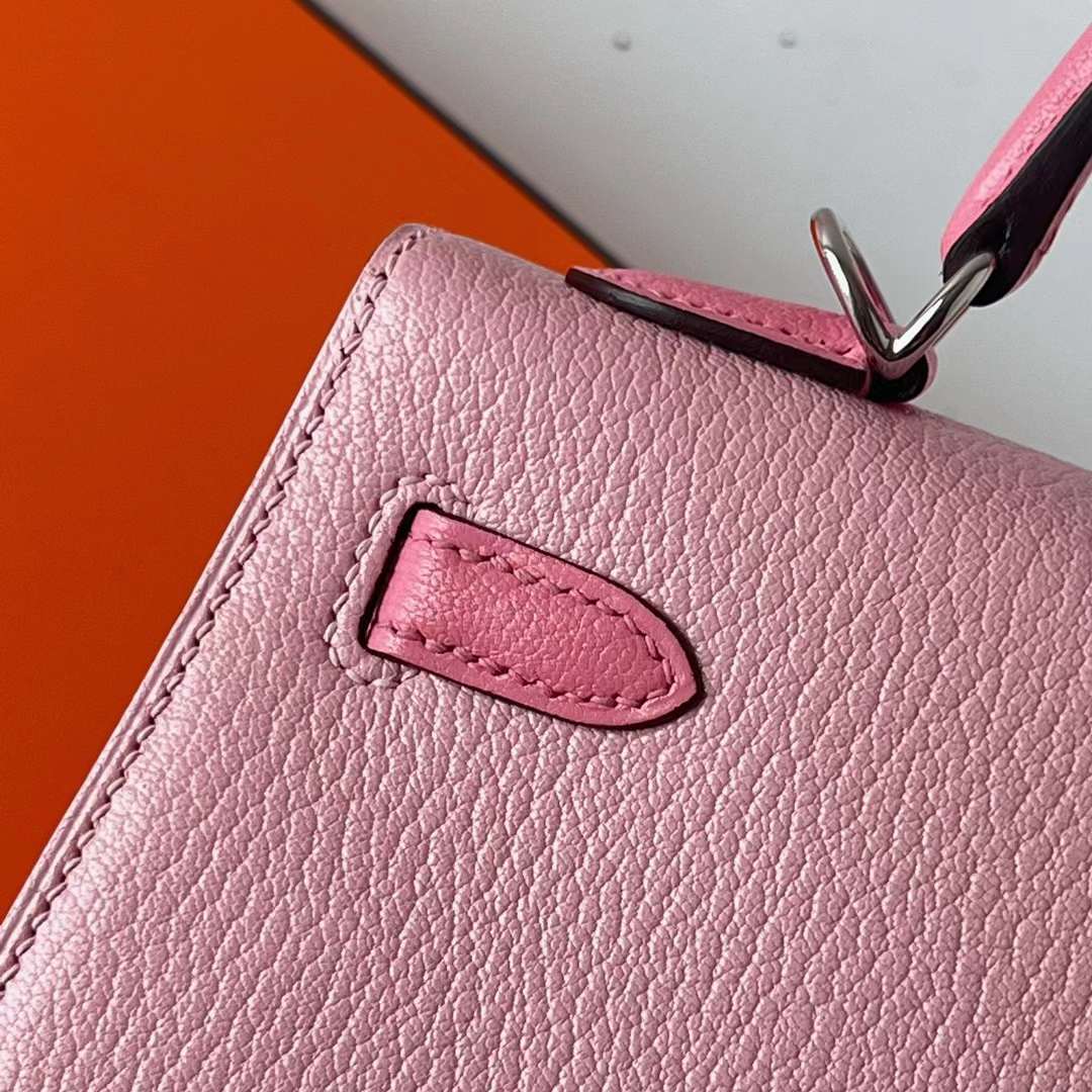 Hermès（爱马仕）Kelly 凯莉包 Chevre 进口山羊皮 3Q 新粉色 拼 1Q 奶昔粉 银扣 25cm 全手工蜡线缝 Phw
