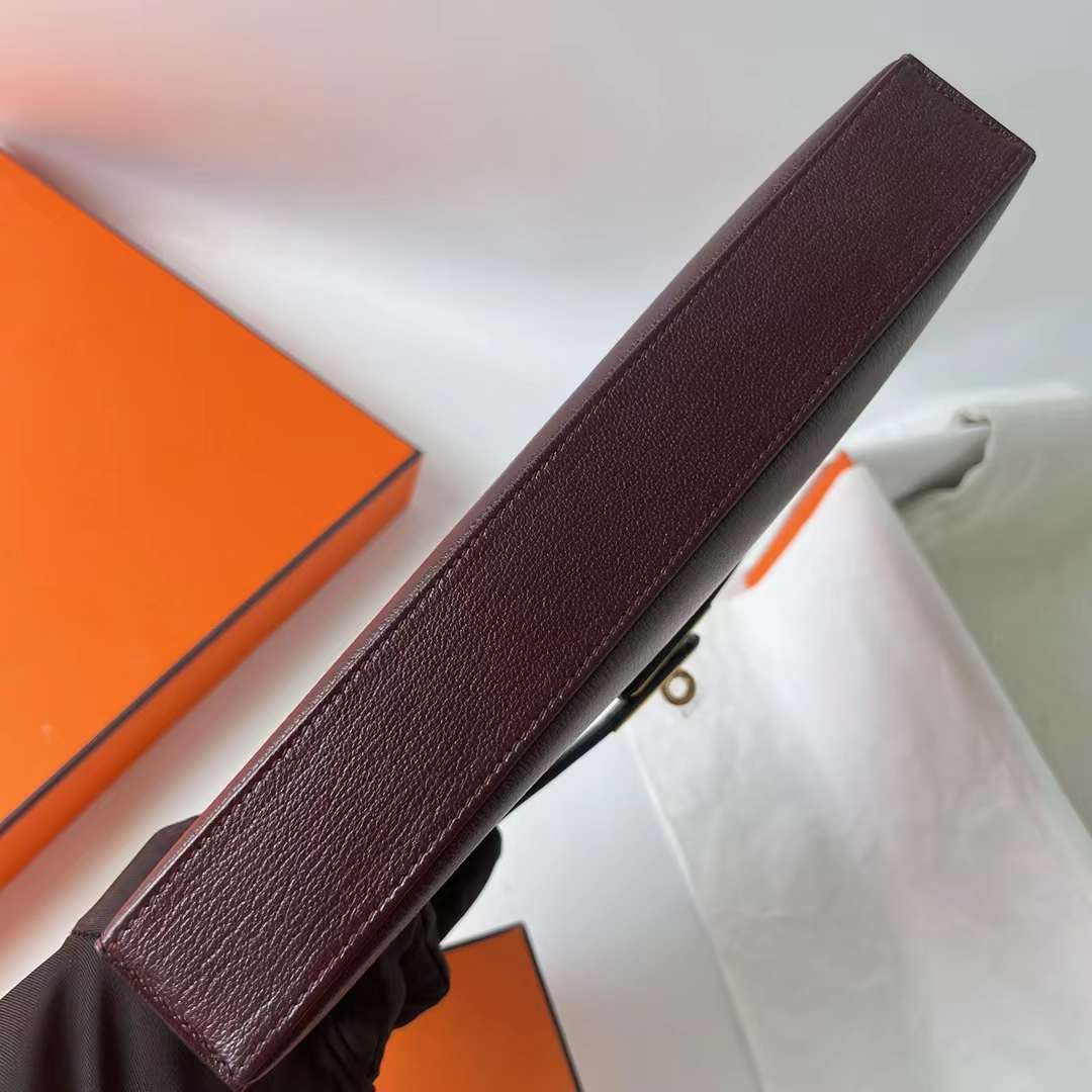Hermès（爱马仕）Kelly Elan Chevre 进口山羊皮 0G 马鞍红 金扣 27cm 全手工蜡线缝 Ghw