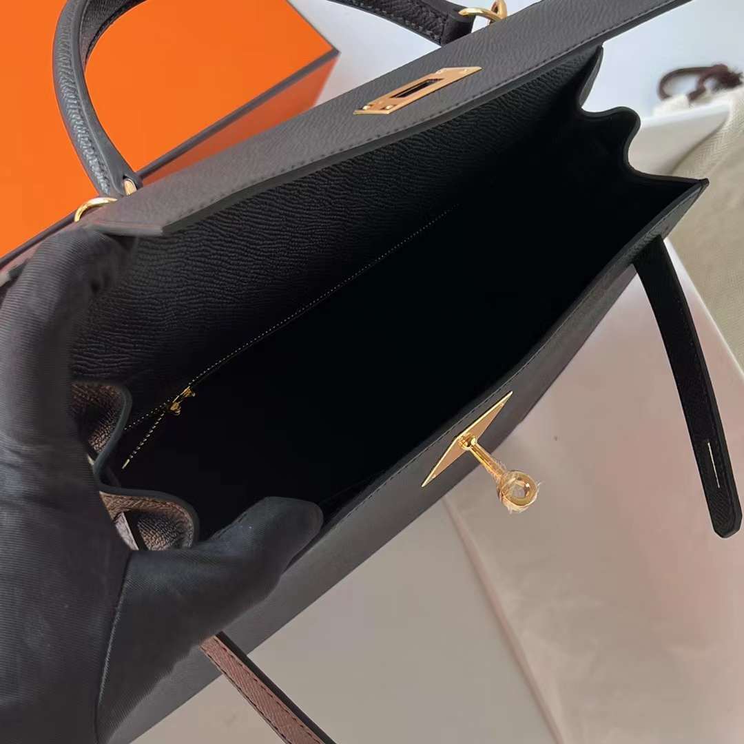 Hermès（爱马仕）Kelly 凯莉包 Epsom Ck89 黑色 Noir 金扣 28cm 全手工蜡线缝 Ghw