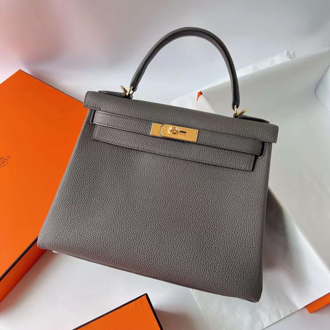 Hermès（爱马仕）Kelly 凯莉包 Togo皮 进口小牛皮 0L 积雨云灰 金扣 28cm 全手工蜡线缝 Ghw