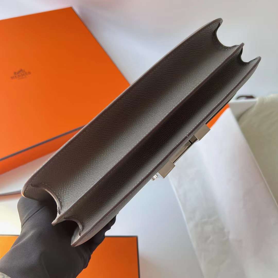 Hermès（爱马仕）Constance Elan Epsom 8F 锡器灰 银扣 26cm 全手工蜡线缝 Phw