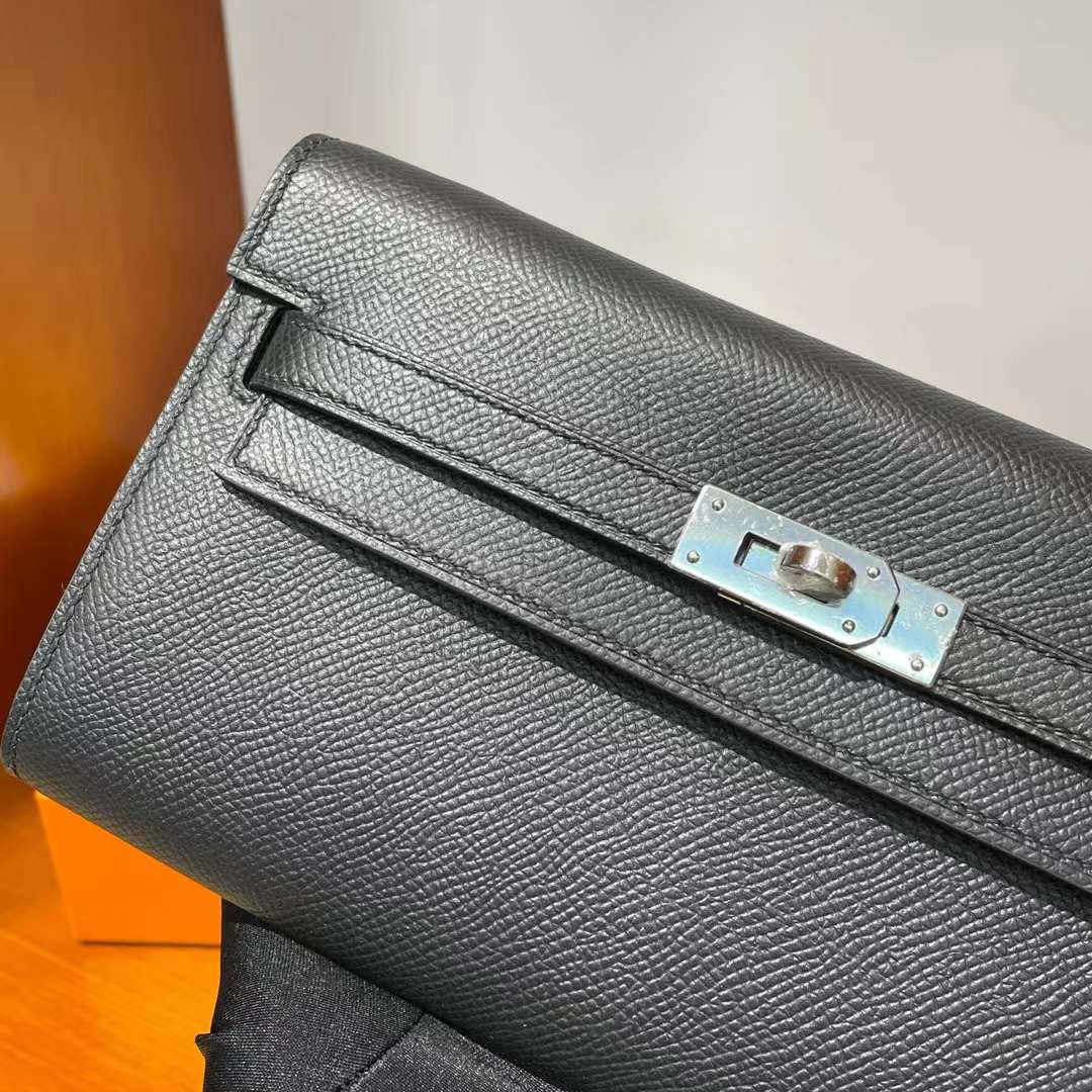 Hermès（爱马仕）Kelly to go epsom ck89 黑色 银扣 20cm 全手工蜡线缝 phw