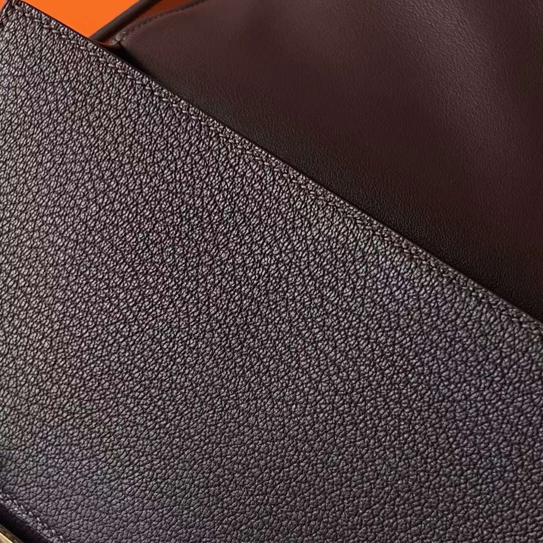 Hermès（爱马仕）Geta 木屐包 Chevre 进口山羊皮 0G 马鞍红 金扣 20cm 全手工蜡线缝制 Ghw