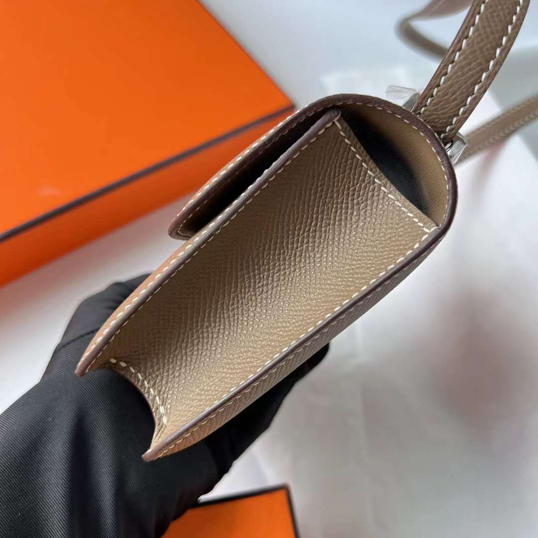 Hermès（爱马仕）Mini Constance 迷你空姐包 Epsom Ck18 大象灰 Etoupe 银扣 14cm 全手工蜡线缝 Phw