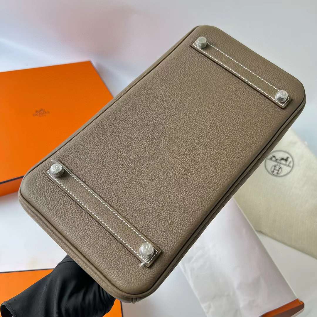 Hermès（爱马仕）Birkin 铂金包 Togo皮 进口顶级小牛皮 Ck18 大象灰 银扣 30cm 全手工蜡线缝 Phw