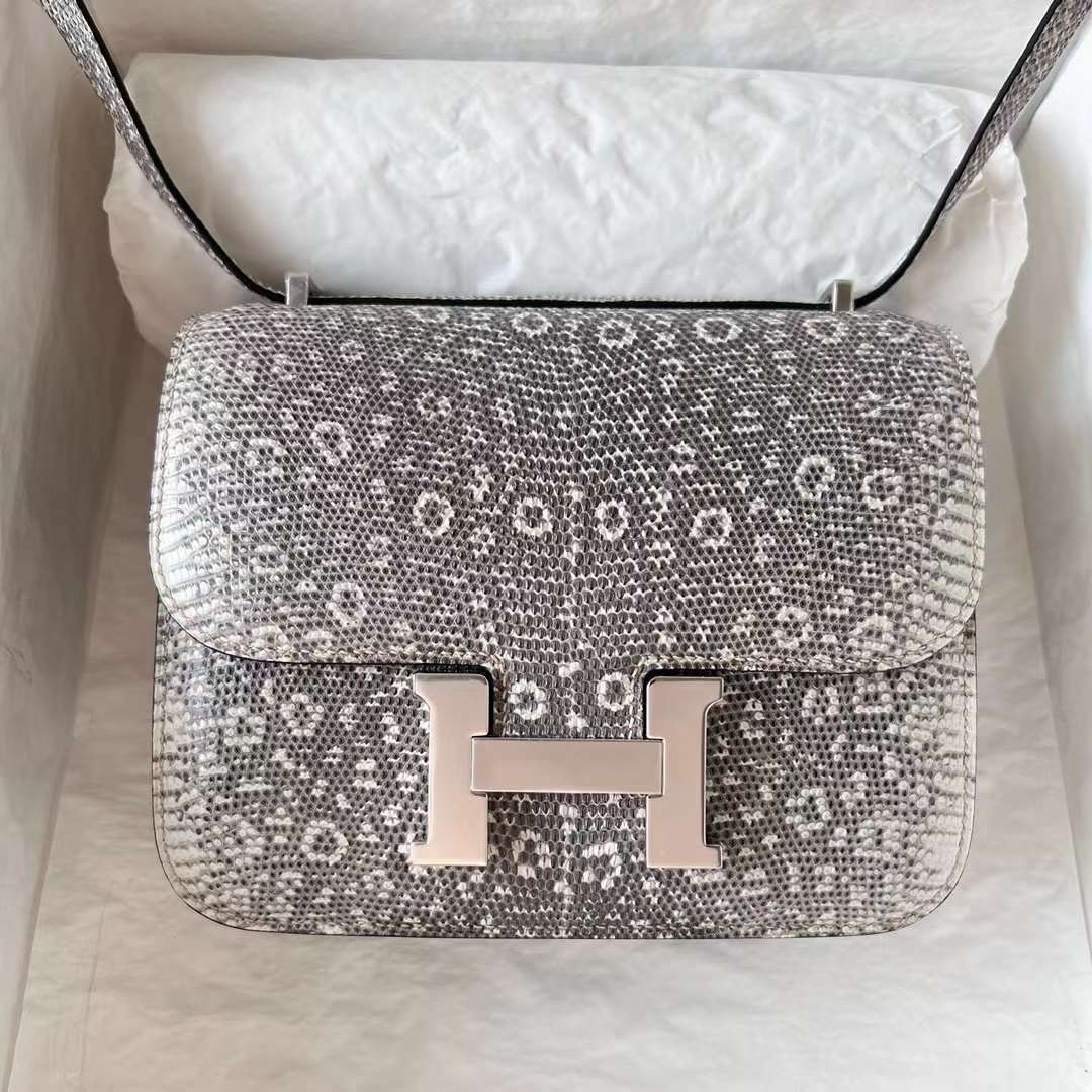 Hermès（爱马仕）Constance 空姐包 Lizard 进口蜥蜴皮 自然色 银扣 19cm 全手工蜡线缝 Phw