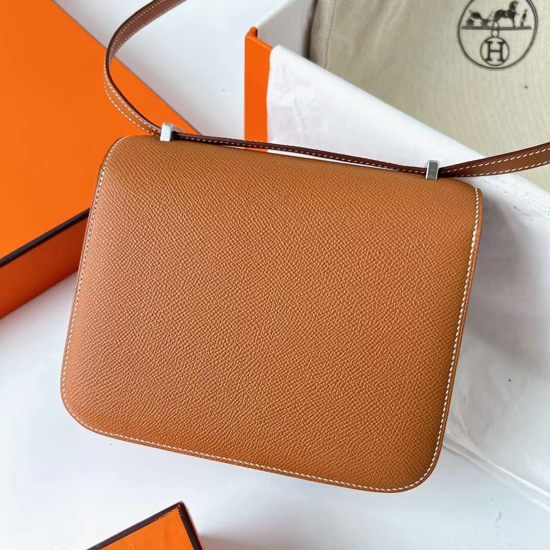 Hermès（爱马仕）Constance 空姐包 Epsom Ck37 金棕色 Gold 银扣 19cm 全手工蜡线缝 Phw