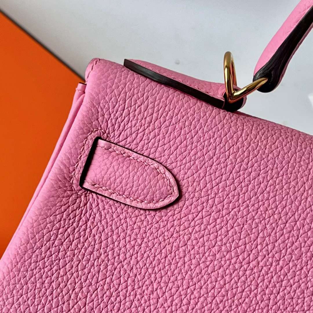 Hermès（爱马仕）Kelly 凯莉包 Togo皮 进口小牛皮 5P 樱花粉 金扣 28cm 全手工蜡线缝 Ghw