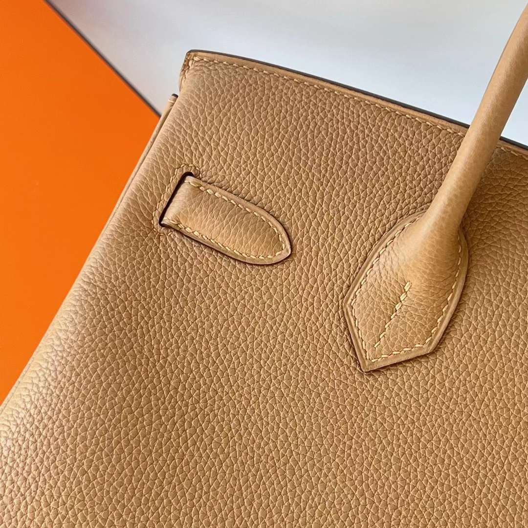 Hermès（爱马仕）Birkin 铂金包 Togo 0M 奶茶色 Chai 金扣 30cm 全手工蜡线缝 Ghw