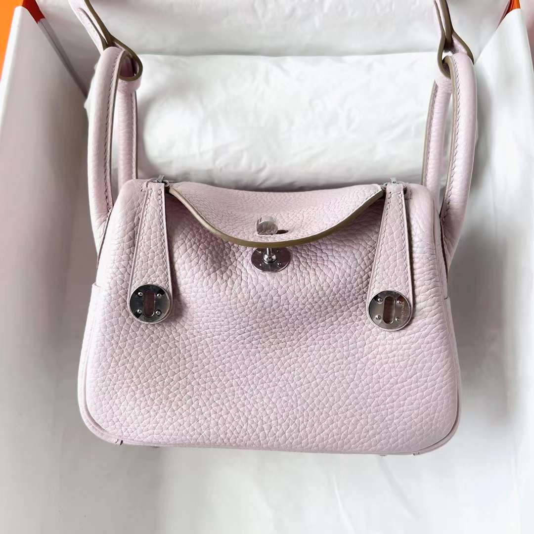 Hermès（爱马仕）Mini Lindy 迷你琳迪 Clemence 进口大牛皮 09 梦幻粉紫 内拼 i2 奶油白 银扣 19cm 全手工蜡线缝 Phw