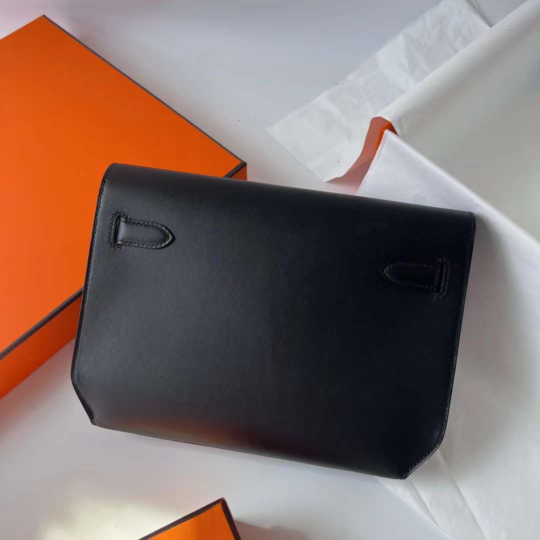 Hermès（爱马仕）Kelly Depeches 手包 Swift Ck89 黑色 银扣 25cm 全手工蜡线缝 Phw