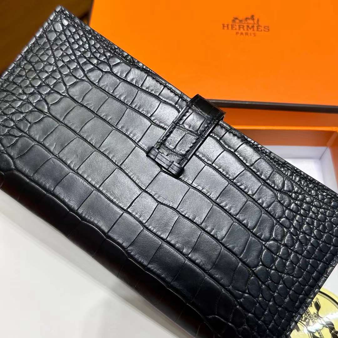 Hermès（爱马仕）Bearn Long 雾面美洲鳄鱼皮 Ck89 黑色 Noir 银扣 一级工艺 全手工蜡线缝 Phw