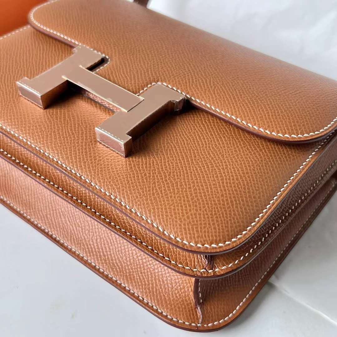 Hermès（爱马仕）Constance 空姐包 Epsom 镜子款 Ck37 金棕色 玫瑰金扣 1-19cm 全手工蜡线缝 Rghw