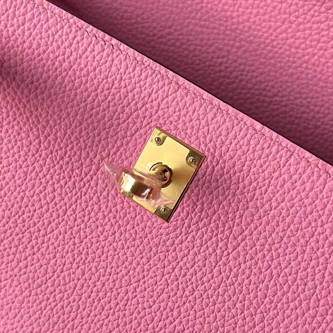 Hermès（爱马仕）Kelly 凯莉包 Togo 小牛皮 5P 樱花粉 金扣 25cm 全手工蜡线缝 Ghw
