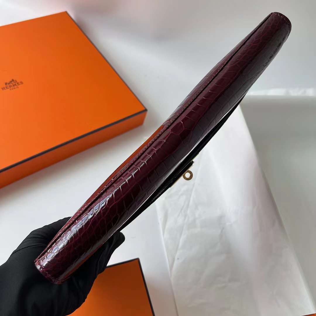Hermès（爱马仕）Kelly cut 亮面倒v澳洲湾鳄 shiny porosus crocodile F5 勃艮第酒红 Bourgogne 金扣 31cm 全手工蜡线缝 Ghw
