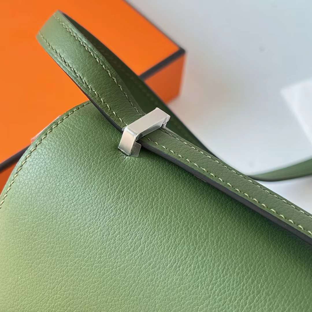 Hermès（爱马仕）Constance Elan Evercolor V6 丛林绿 银扣 26cm 全手工蜡线缝 Phw