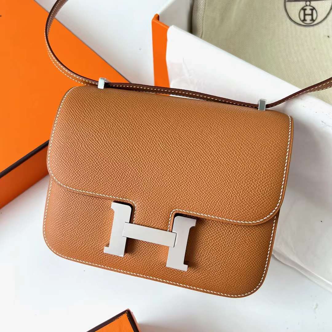 Hermès（爱马仕）Constance 空姐包 Epsom Ck37 金棕色 Gold 银扣 19cm 全手工蜡线缝 Phw