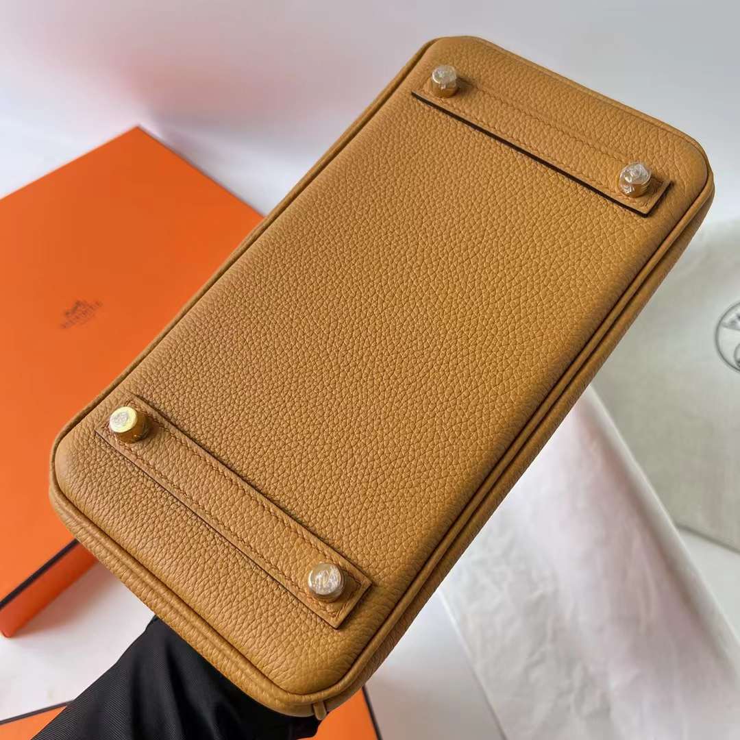 Hermès（爱马仕）Birkin 铂金包 Togo 顶级小牛皮 2S 芝麻色 金扣 25cm 全手工蜡线缝 Ghw