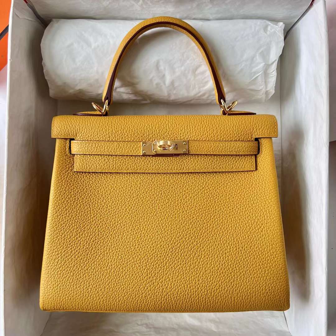 Hermès（爱马仕）Kelly 凯莉包 Togo皮 进口小牛皮 9D 琥珀黄 金扣 25cm 全手工蜡线缝 Ghw