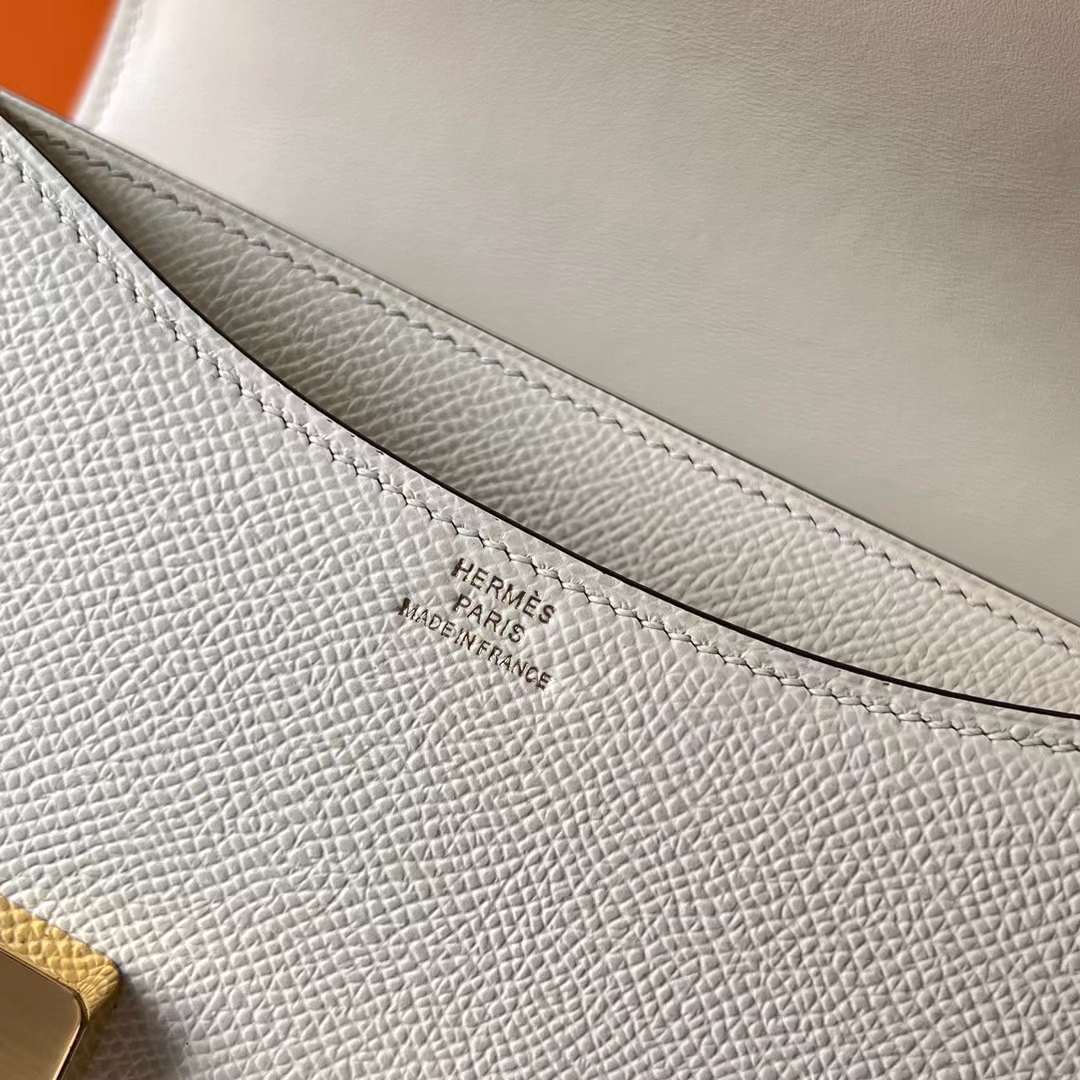 Hermès（爱马仕）Constance 空姐包 Epsom I2 奶油白 Nate 金扣 19cm 全手工蜡线缝 Ghw